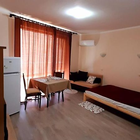 На Море В Сарафово Burgas City Exteriér fotografie